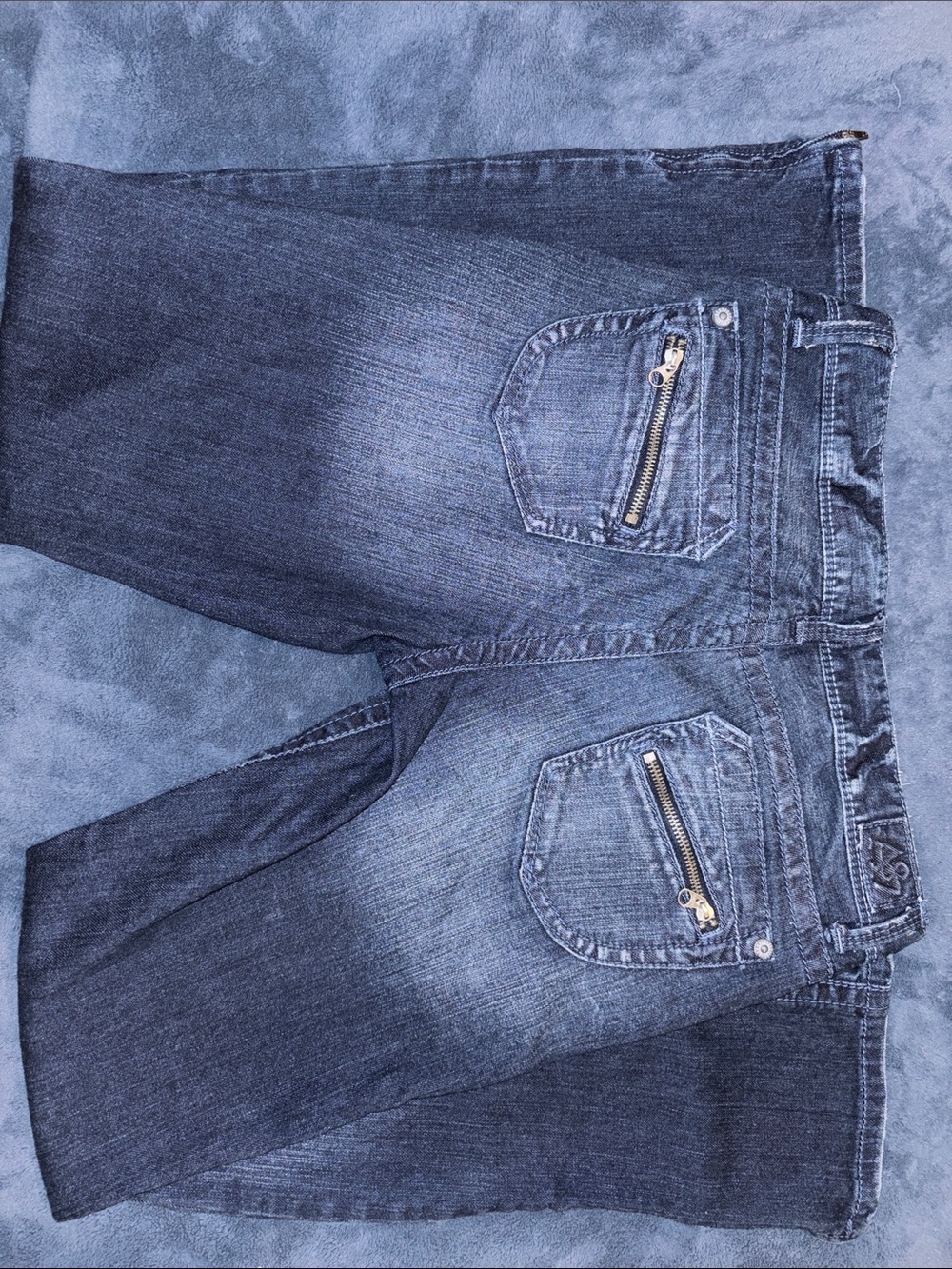 Woman’s Dark Blue Washed Jeans with Back Zip Pockets